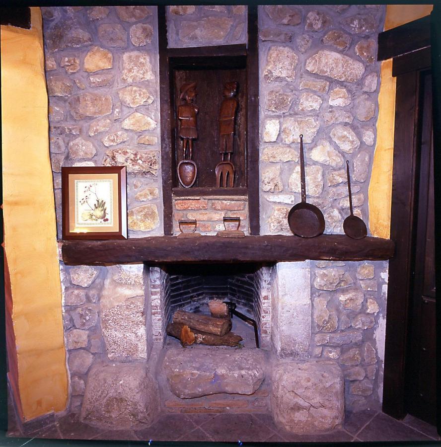 Maison d'hôtes El Ama De Llaves à Hontoria Extérieur photo